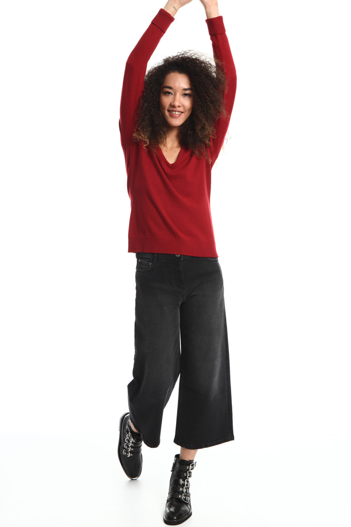 V-neck sweater Intrend V-neck sweater Intrend