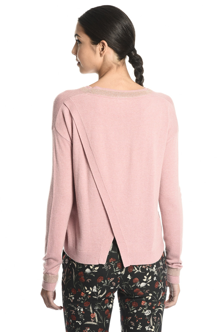 Crossed back sweater Intrend Crossed back sweater Intrend