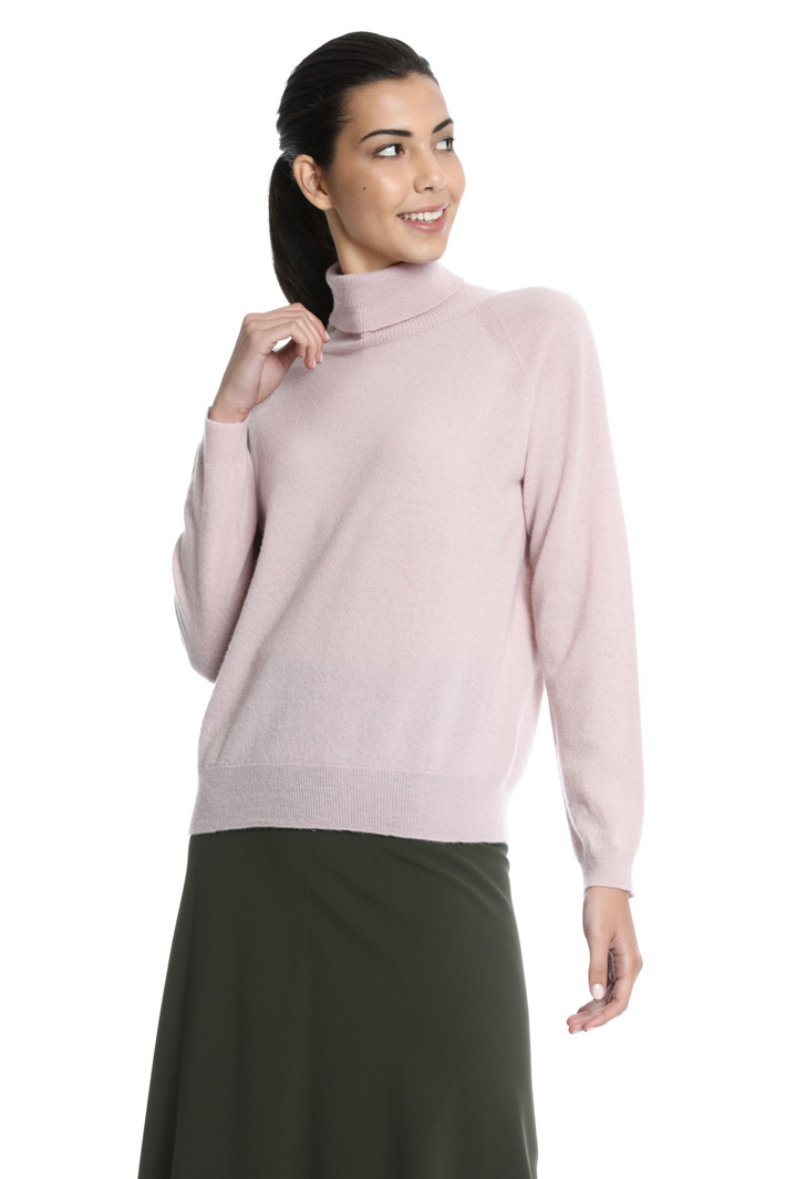 Wool turtleneck sweater Intrend Wool turtleneck sweater Intrend