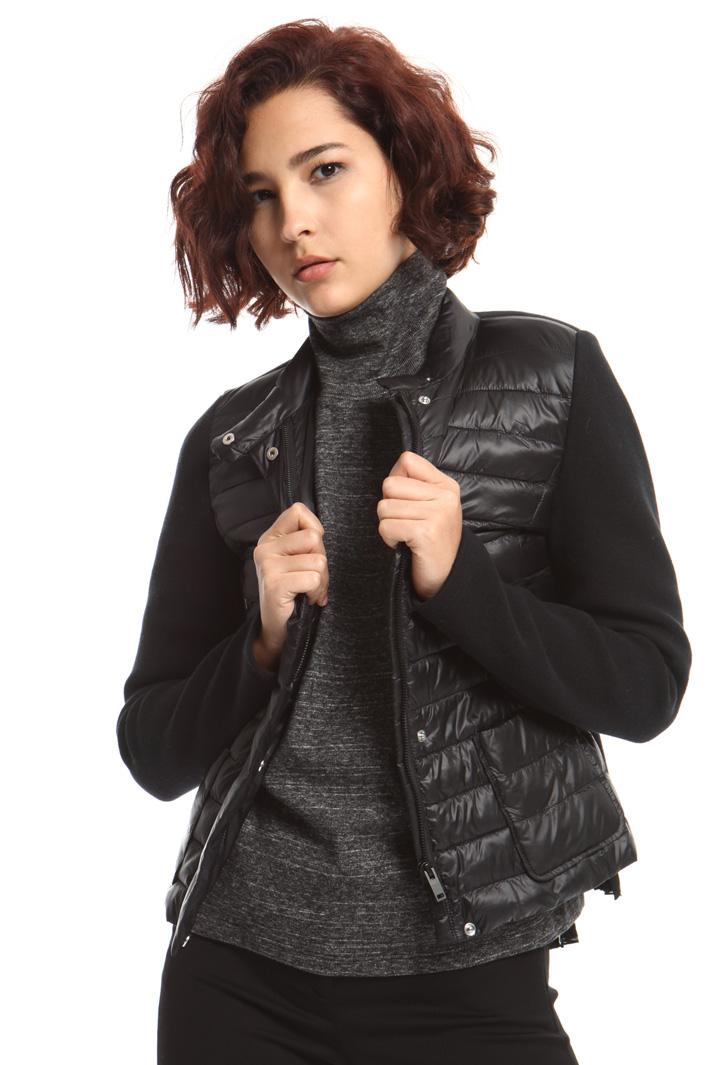 Knitted padded jacket Intrend Knitted padded jacket Intrend