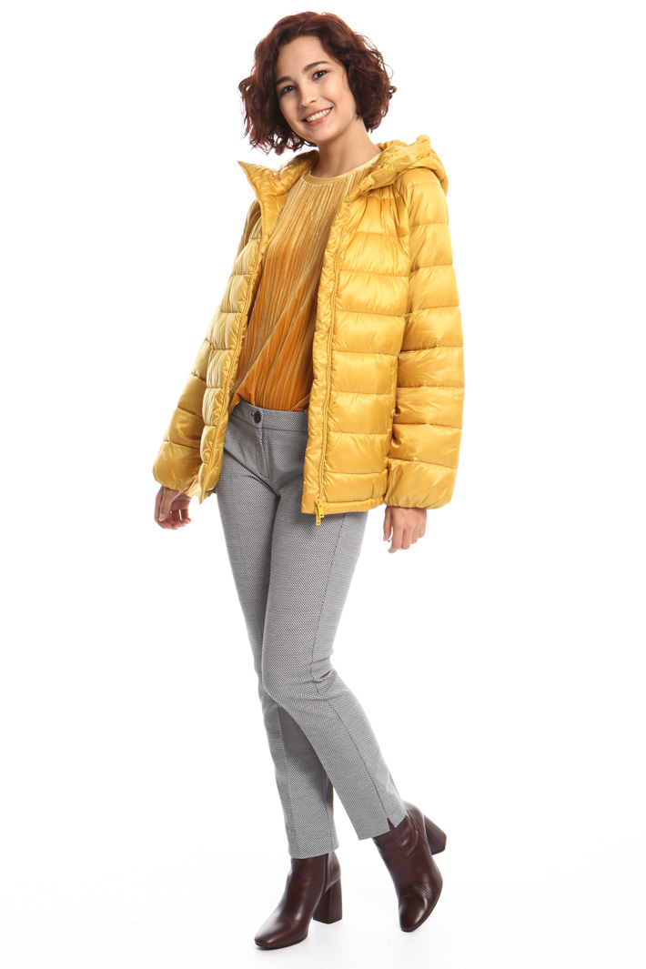 Hooded puffer jacket Intrend Hooded puffer jacket Intrend