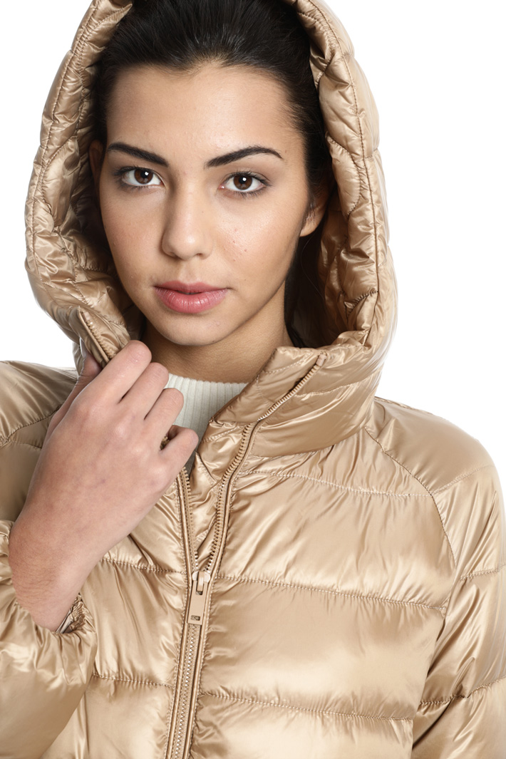 Hooded puffer jacket Intrend Hooded puffer jacket Intrend