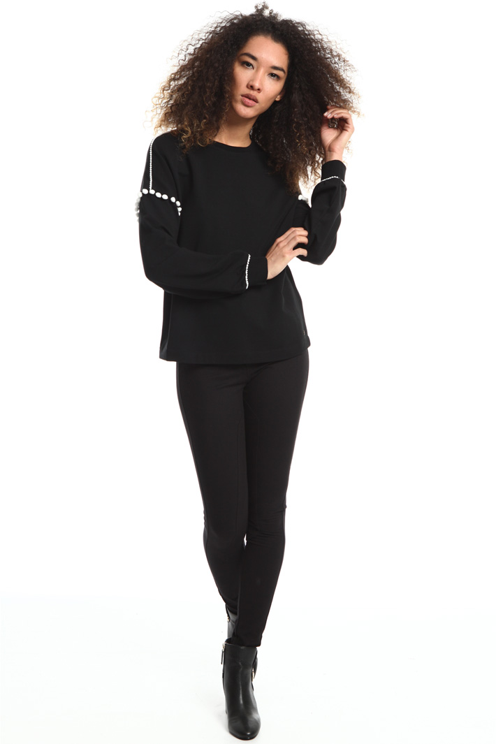 Contrast patch sweater Intrend Contrast patch sweater Intrend