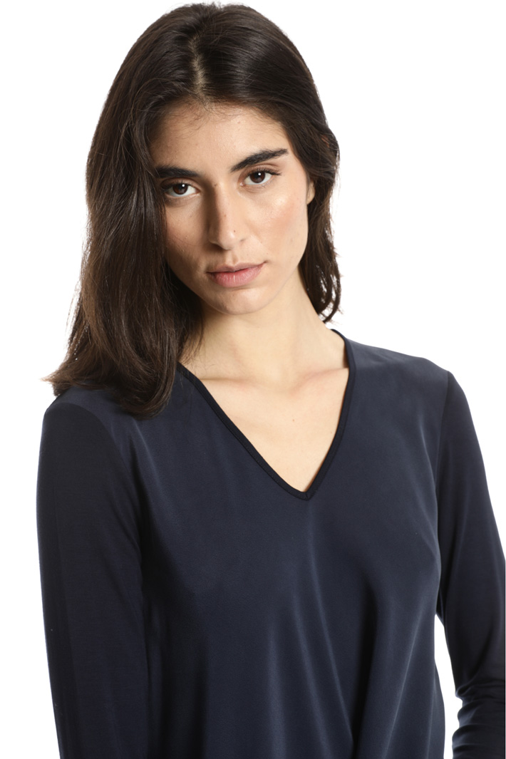 Flared asymmetrical T-shirt Intrend Flared asymmetrical T-shirt Intrend