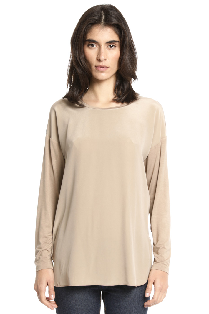 Jersey and crepe T-shirt Intrend Jersey and crepe T-shirt Intrend