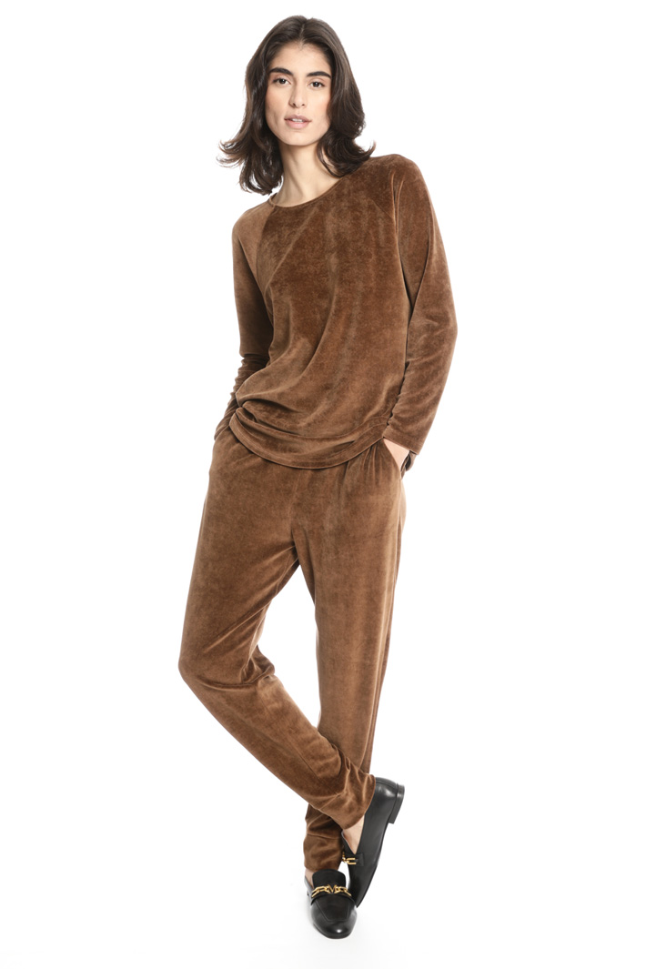 Oversized chenille T-shirt Intrend Oversized chenille T-shirt Intrend