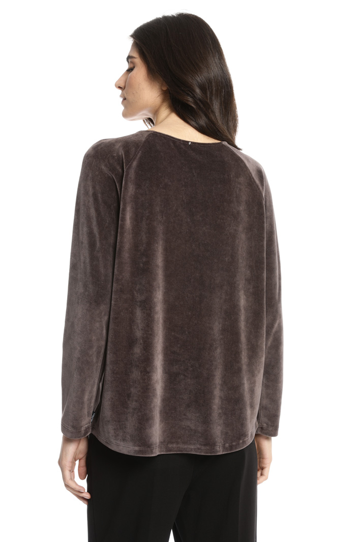 Oversized chenille T-shirt Intrend Oversized chenille T-shirt Intrend