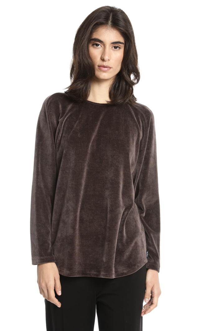 Oversized chenille T-shirt Intrend Oversized chenille T-shirt Intrend