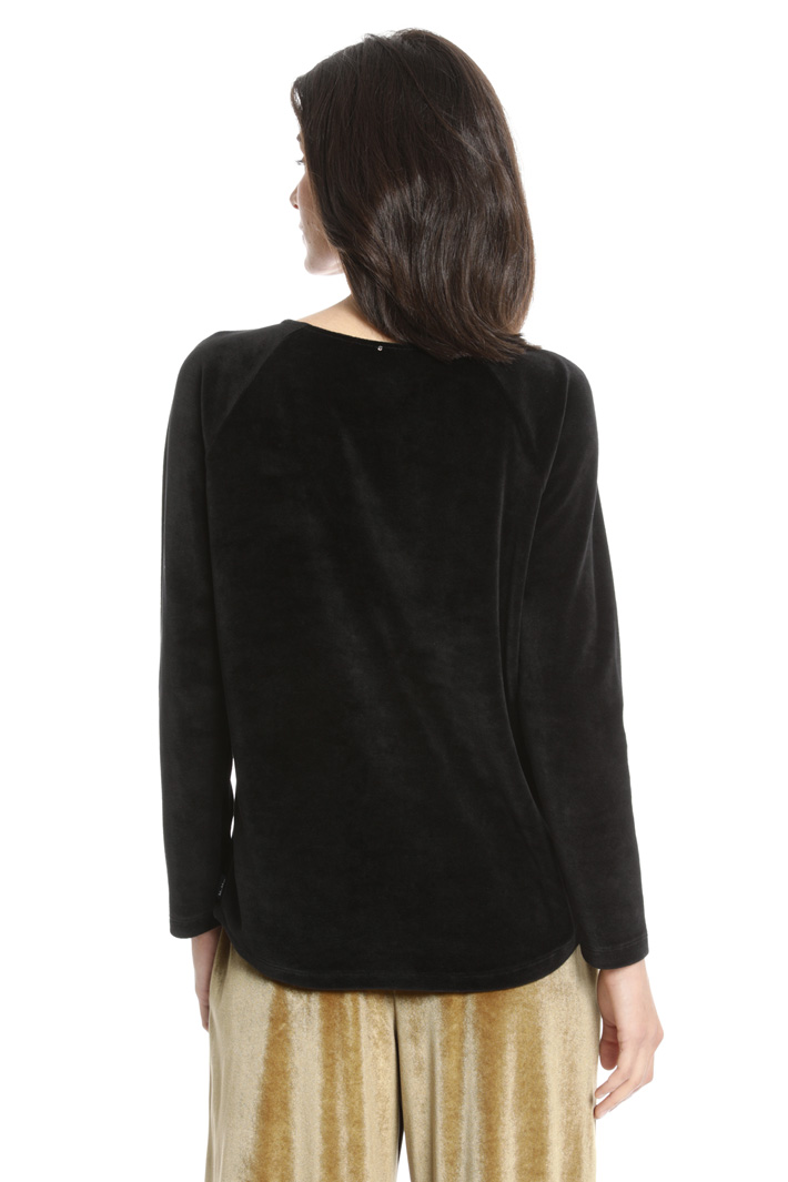 Oversized chenille T-shirt Intrend Oversized chenille T-shirt Intrend