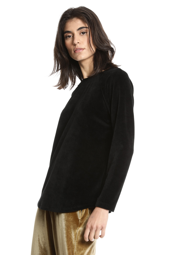 Oversized chenille T-shirt Intrend Oversized chenille T-shirt Intrend