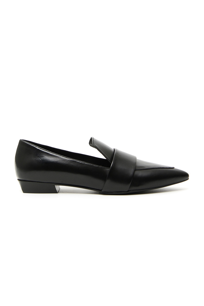 Pointed toe leather moccasin Intrend Pointed toe leather moccasin Intrend