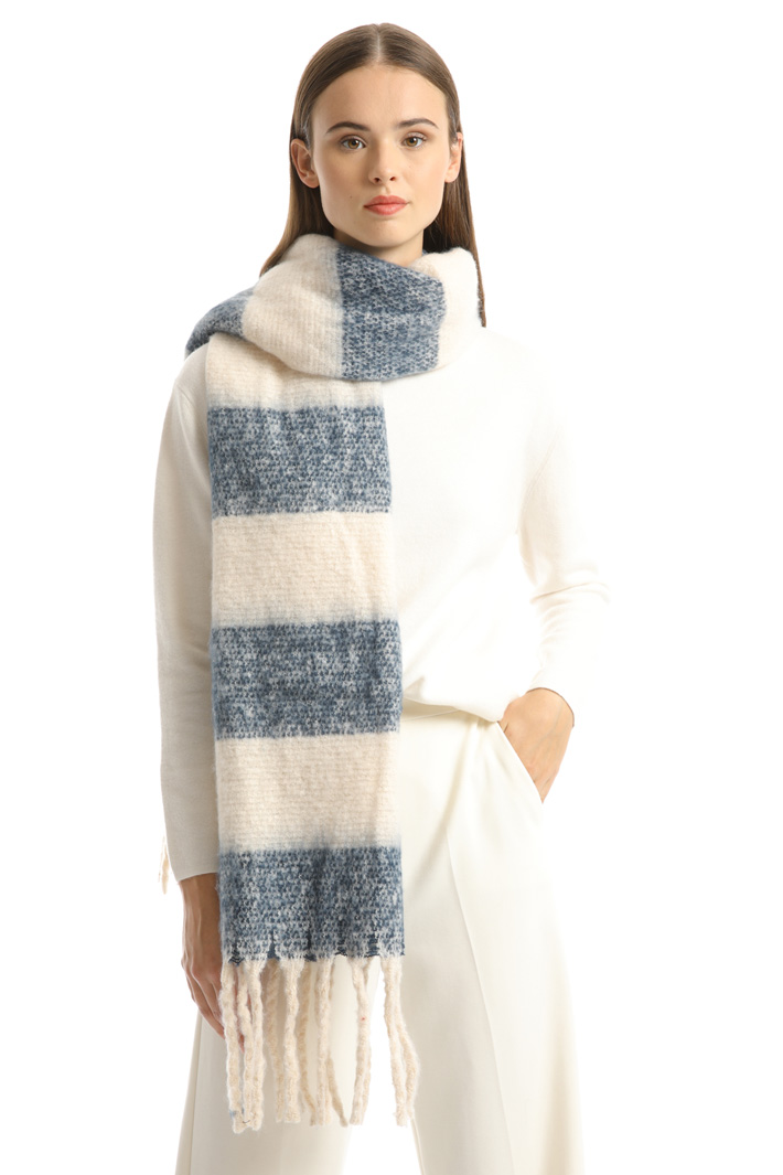 Soft fringed hem Intrend Soft fringed hem Intrend