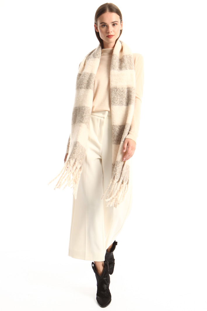 Soft fringed hem Intrend Soft fringed hem Intrend