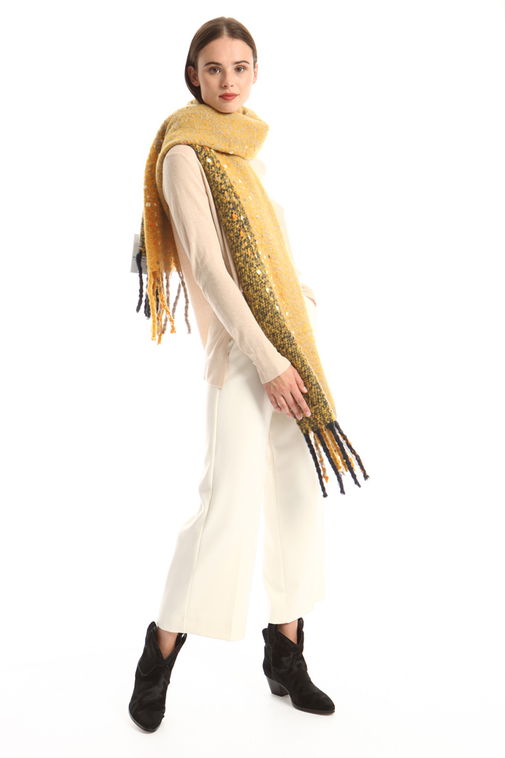 Fringed scarf Intrend Fringed scarf Intrend