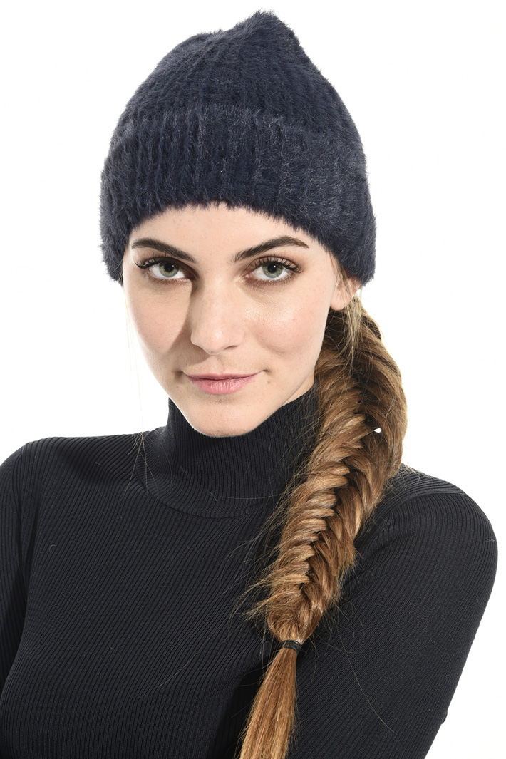 Knitted beanie hat Intrend Knitted beanie hat Intrend