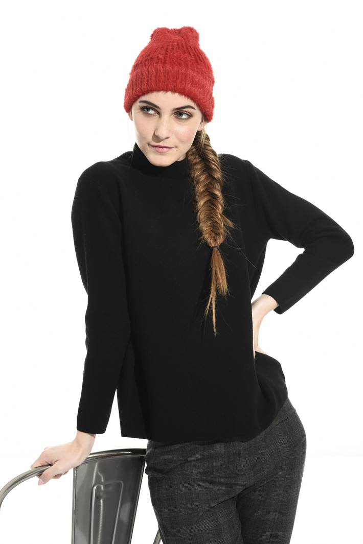 Knitted beanie hat Intrend Knitted beanie hat Intrend