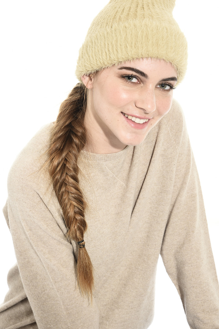 Knitted beanie hat Intrend Knitted beanie hat Intrend
