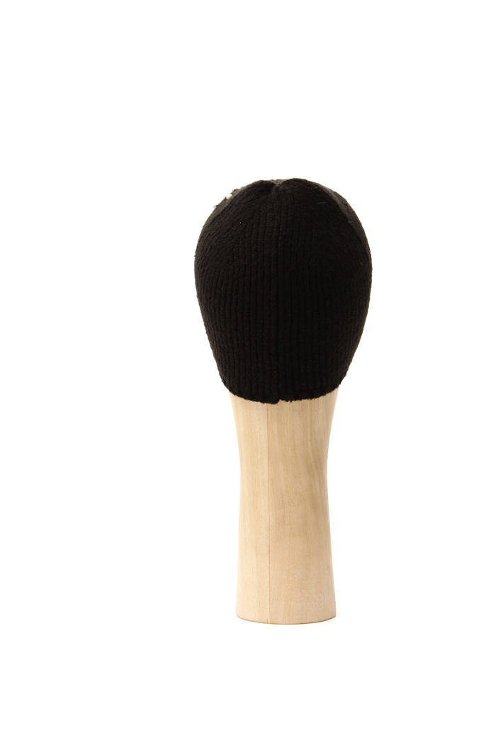 Beaded beanie hat Intrend Beaded beanie hat Intrend