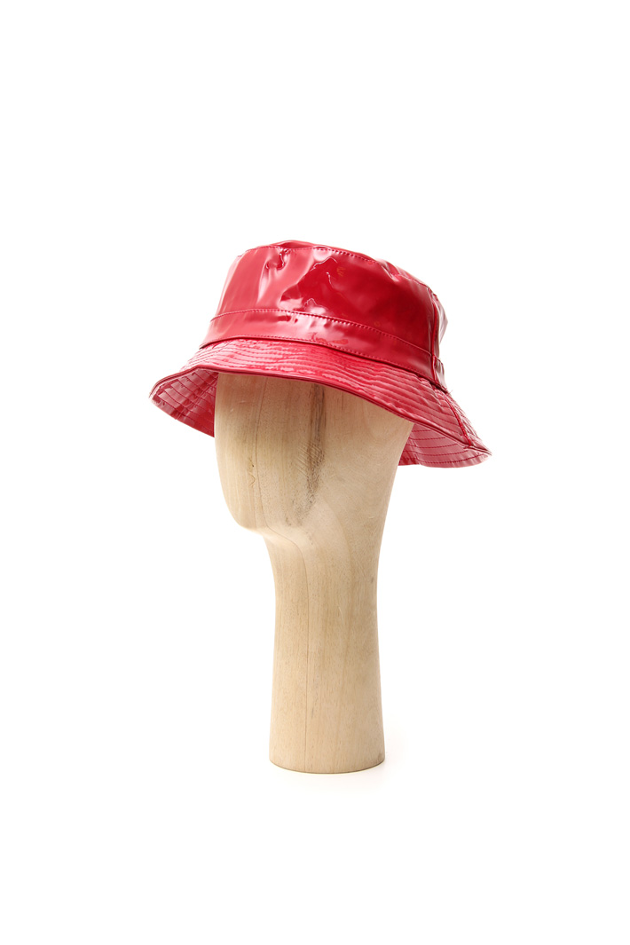 Vinyl effect hat Intrend Vinyl effect hat Intrend