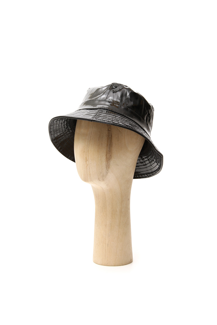 Vinyl effect hat Intrend Vinyl effect hat Intrend