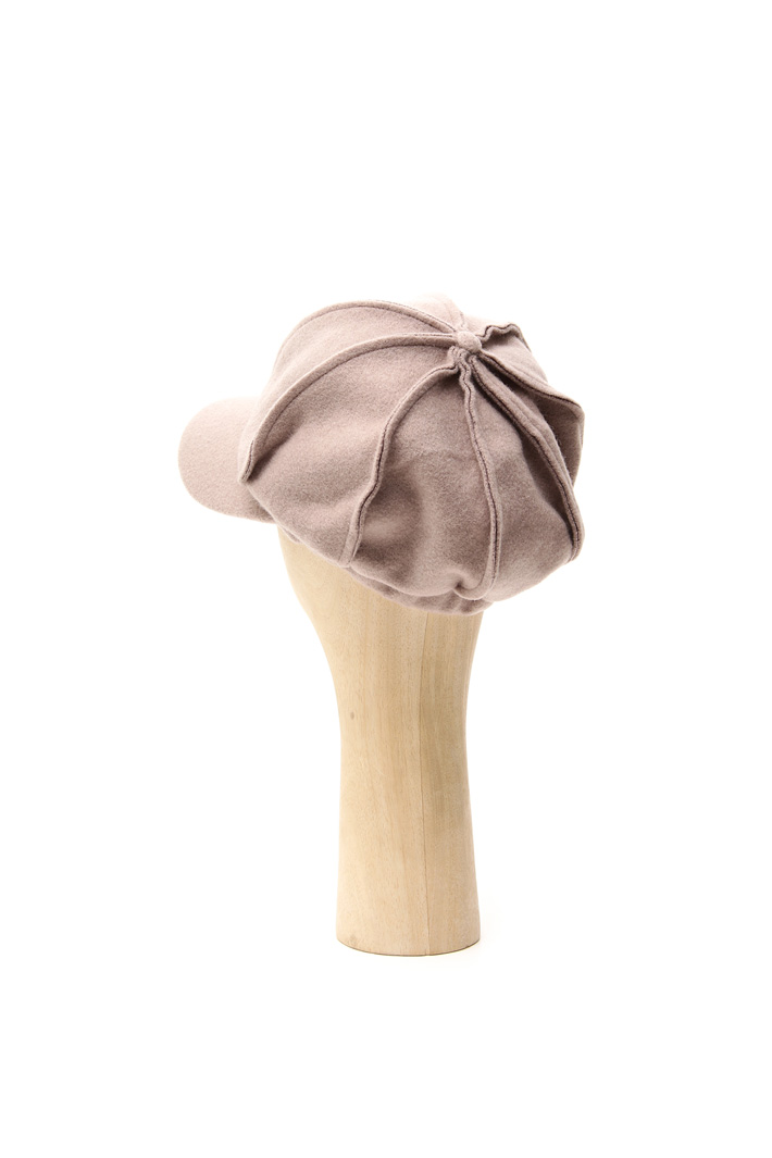 Felted beret with visor Intrend Felted beret with visor Intrend