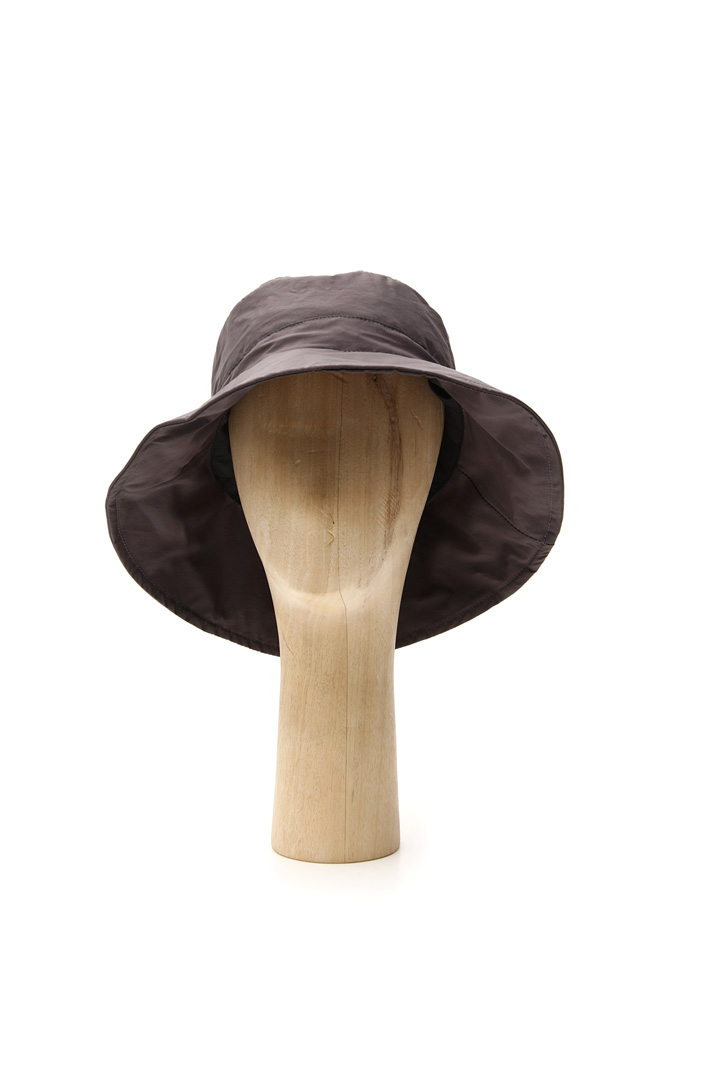 Technical fabric hat Intrend Technical fabric hat Intrend