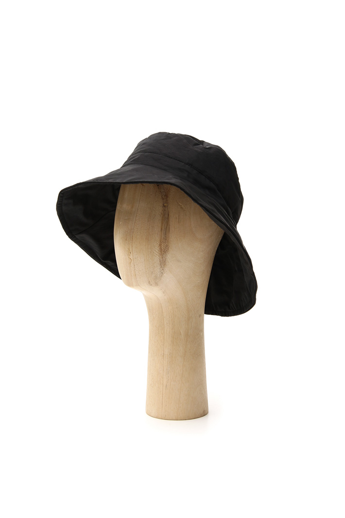 Technical fabric hat Intrend Technical fabric hat Intrend