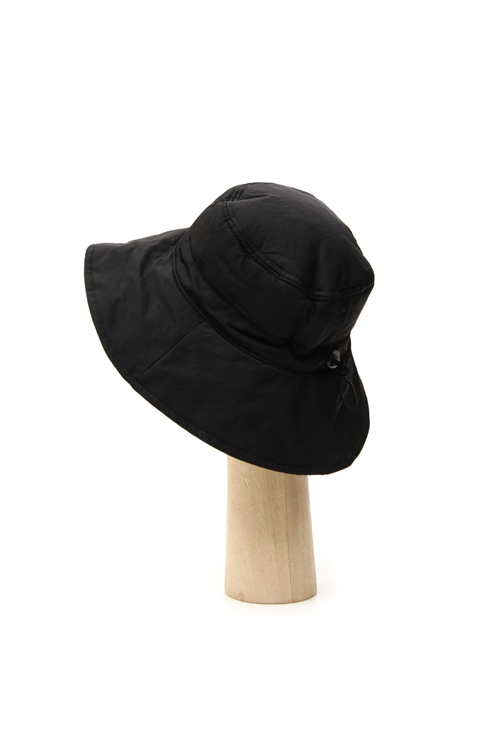 Technical fabric hat Intrend Technical fabric hat Intrend