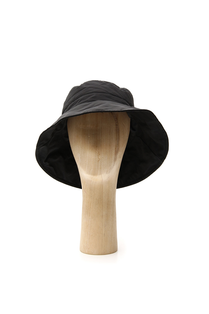 Technical fabric hat Intrend Technical fabric hat Intrend