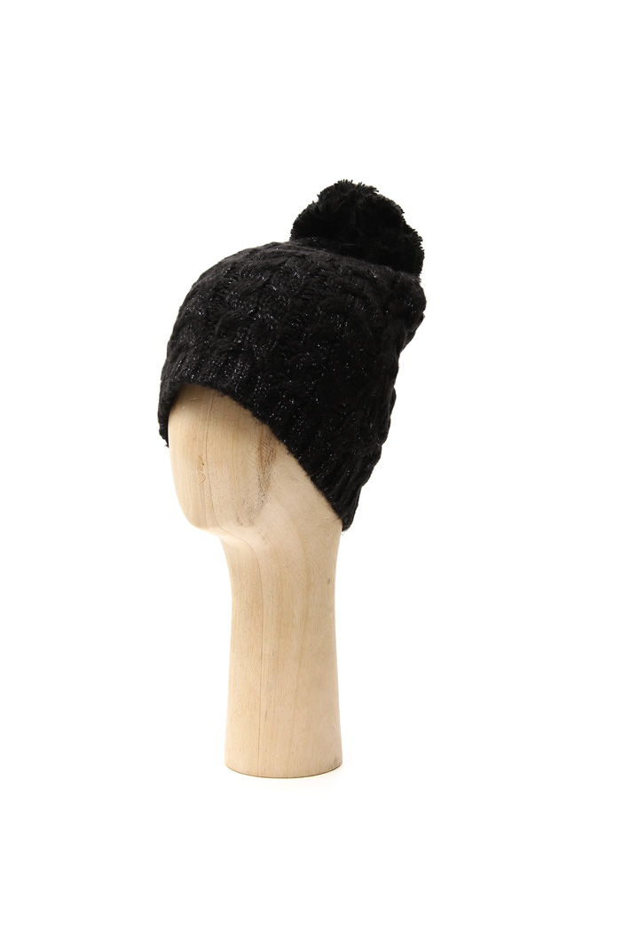 Braided beanie hat Intrend Braided beanie hat Intrend