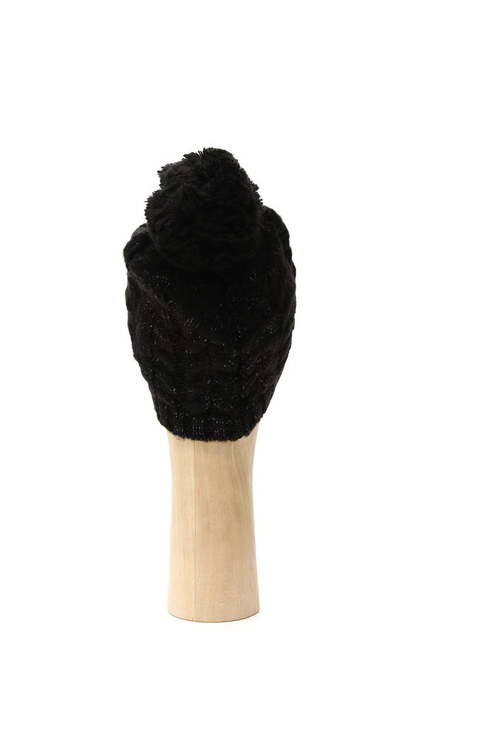 Braided beanie hat Intrend Braided beanie hat Intrend