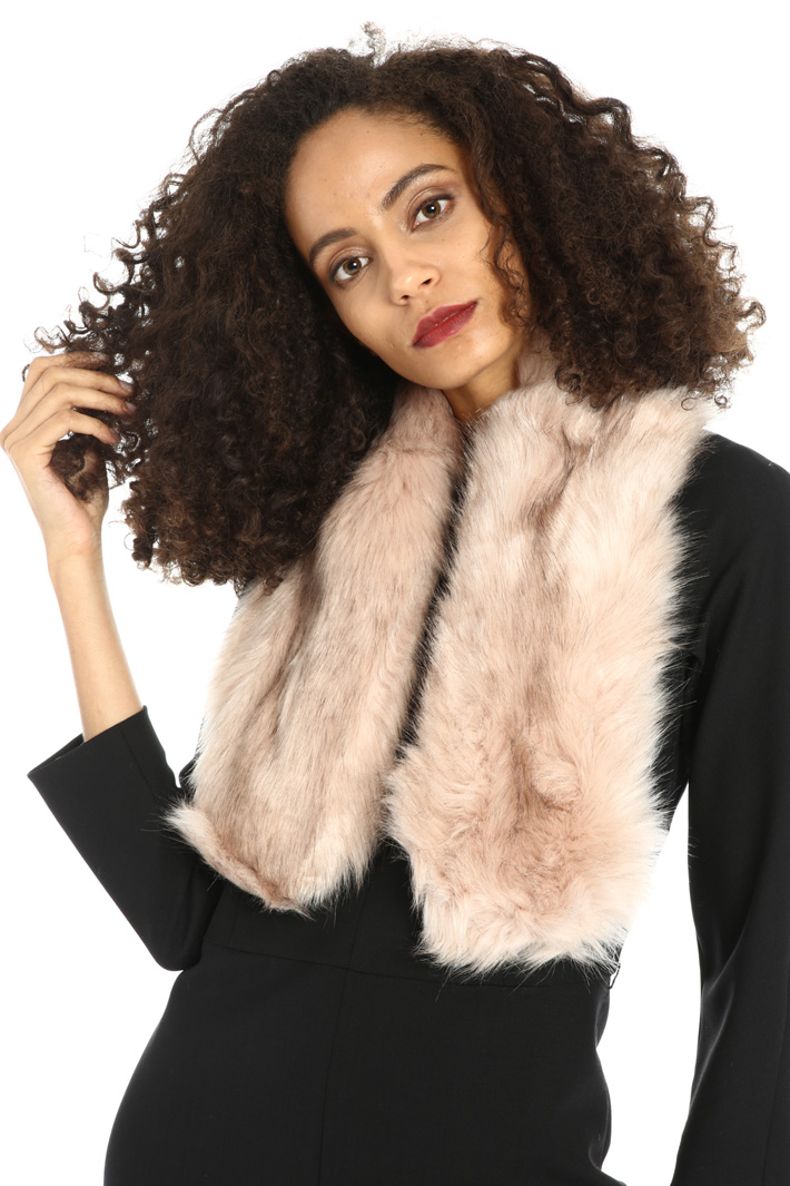 Fur-effect stole Intrend Fur-effect stole Intrend