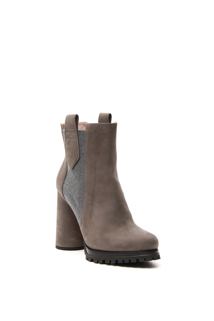 Leather Beatles boots Intrend Leather Beatles boots Intrend