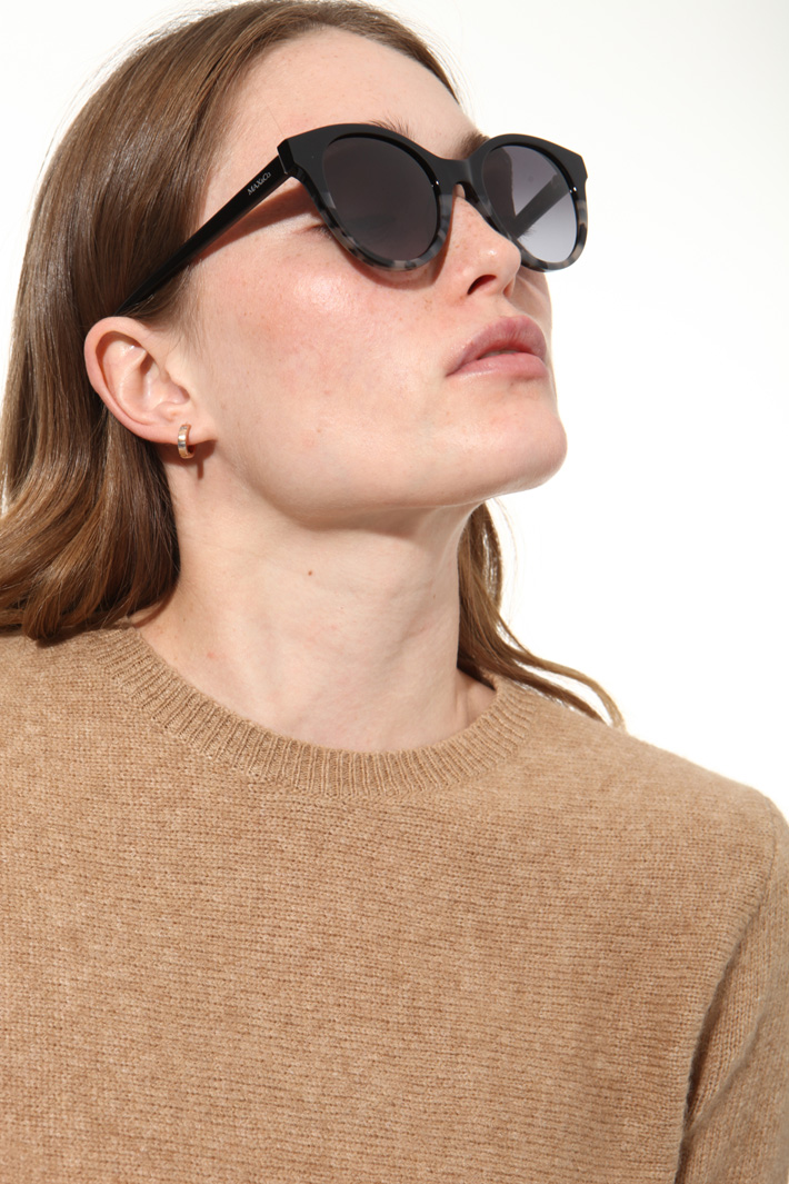 Oversized sunglasses Intrend Oversized sunglasses Intrend
