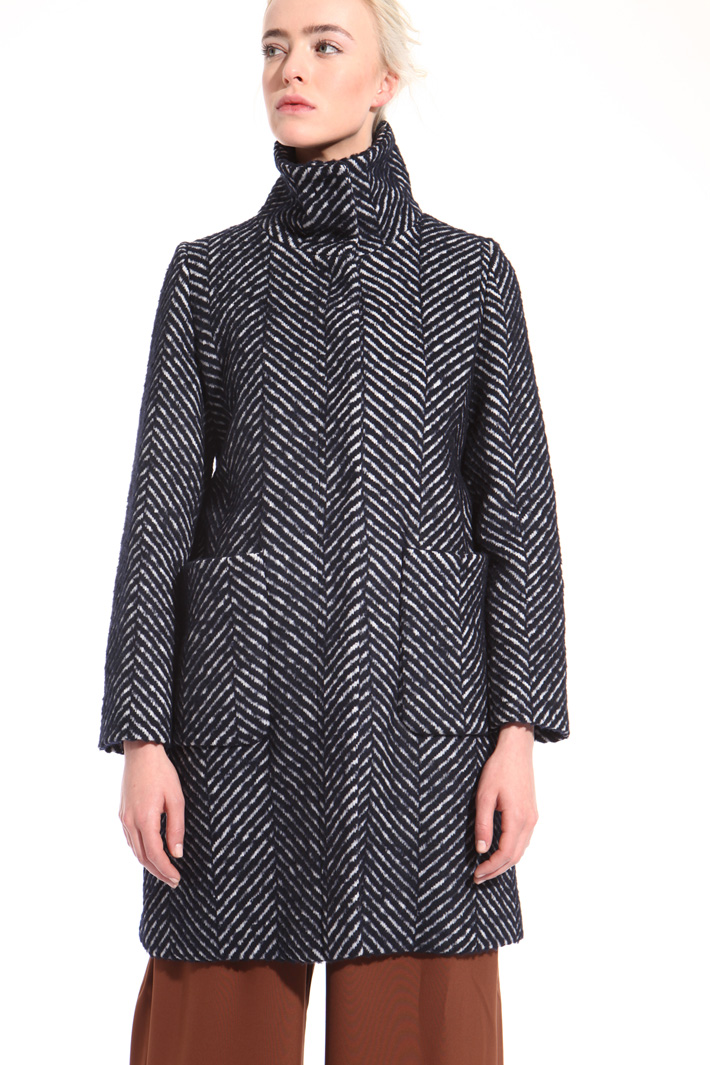 Chevron coat with pockets Intrend Chevron coat with pockets Intrend