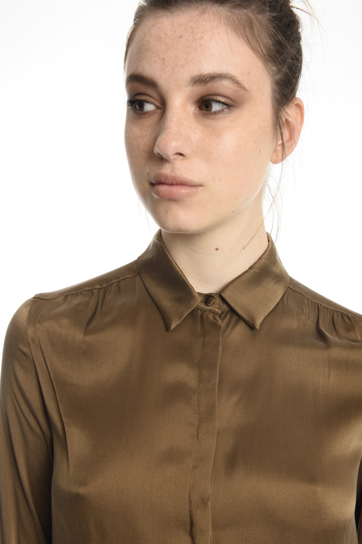 Silk satin shirt Intrend Silk satin shirt Intrend