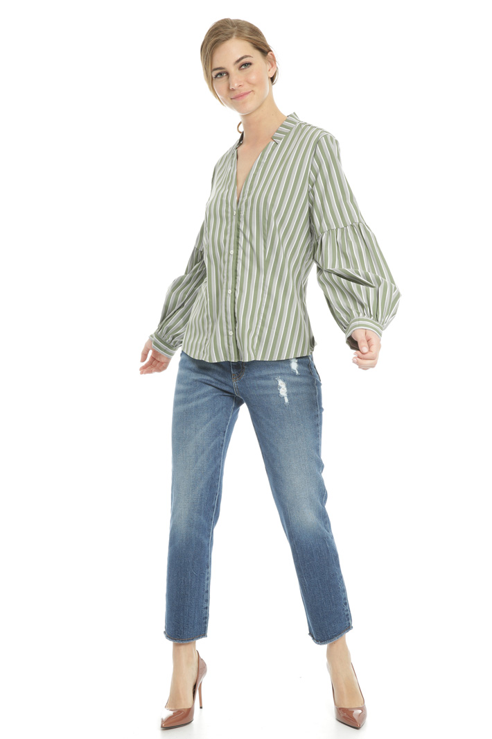 Puff sleeve shirt Intrend Puff sleeve shirt Intrend