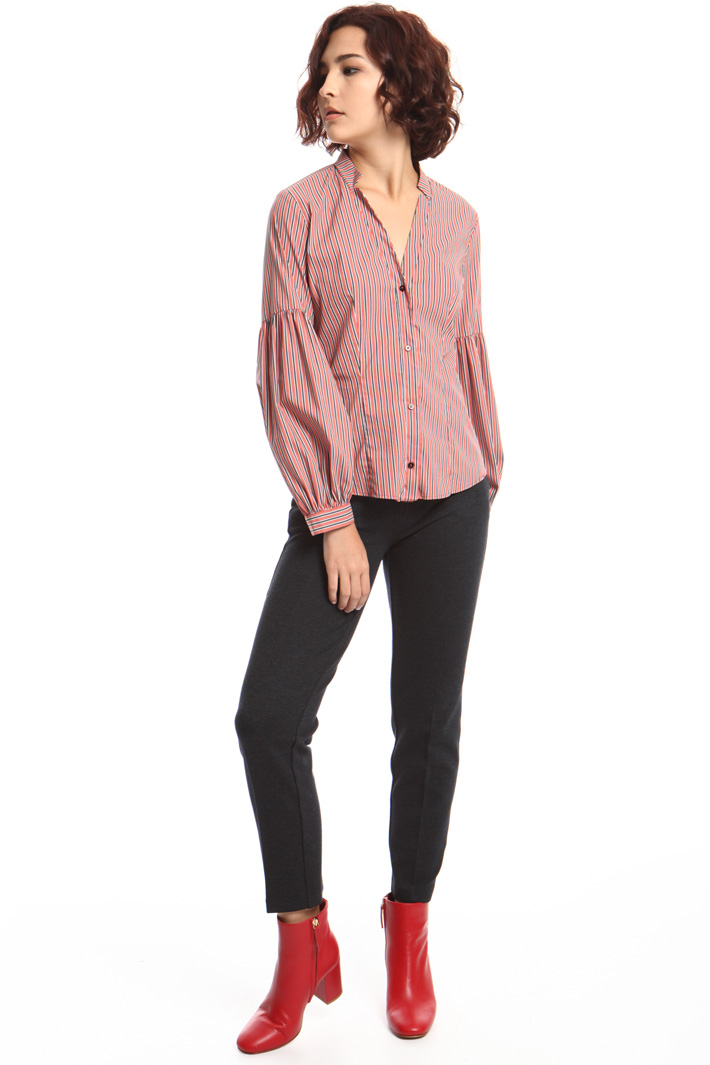 Puff sleeve shirt Intrend Puff sleeve shirt Intrend