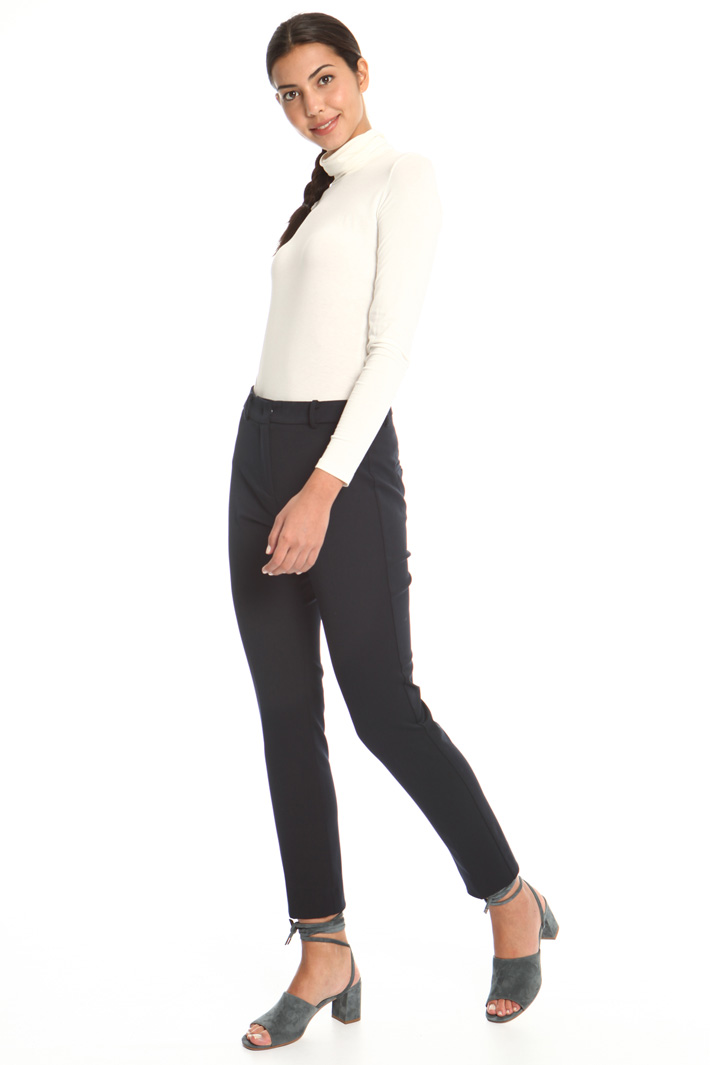 Stretch gabardine trousers
Intrend Stretch gabardine trousers
Intrend