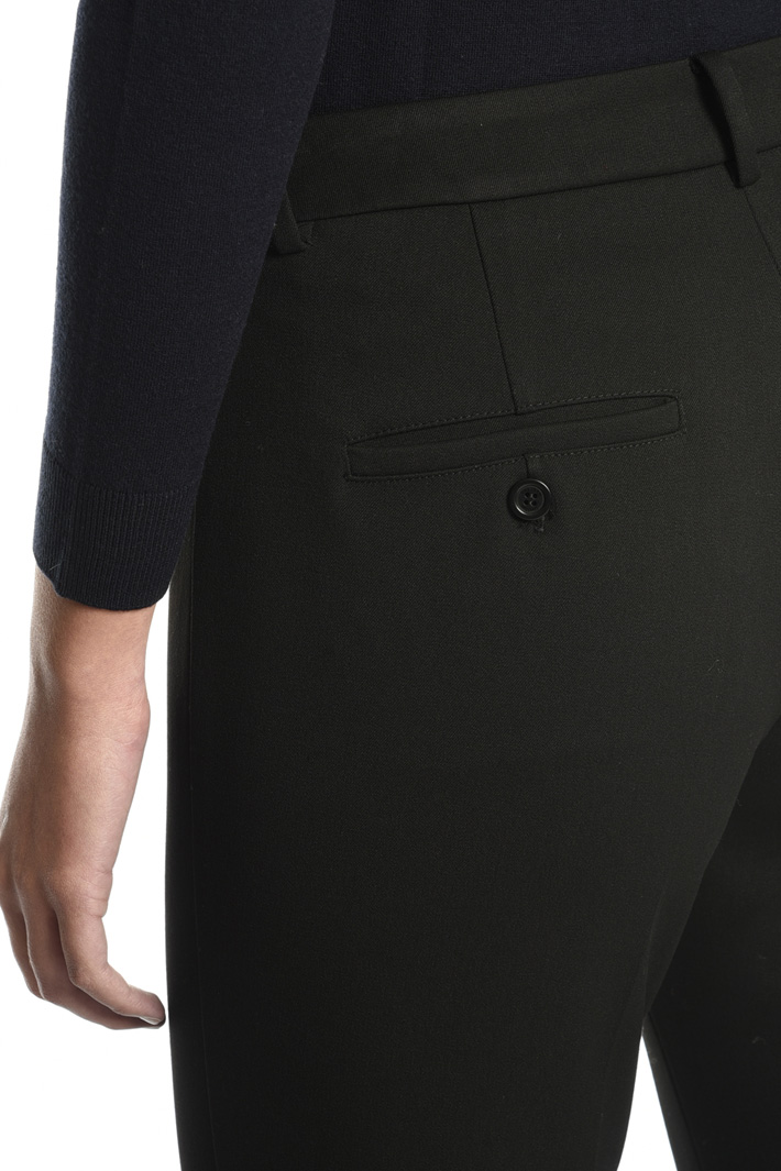 Stretch gabardine trousers
Intrend Stretch gabardine trousers
Intrend