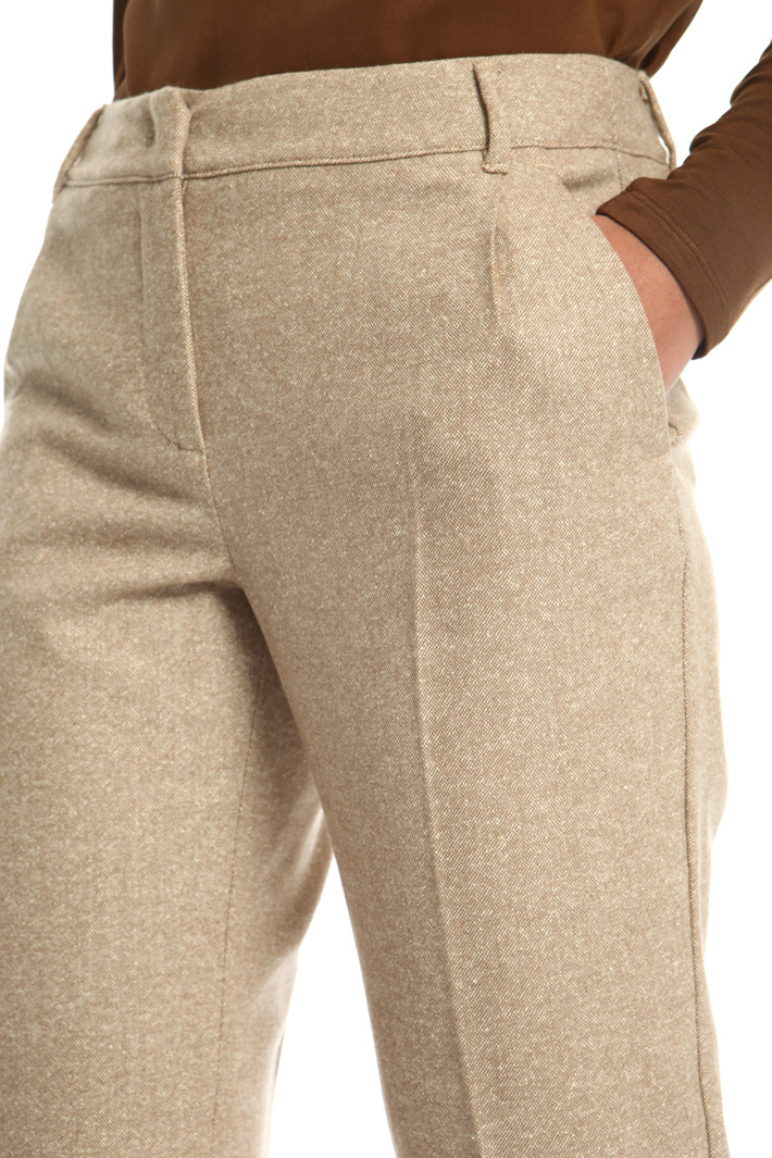 Wool tweed trousers
Intrend Wool tweed trousers
Intrend