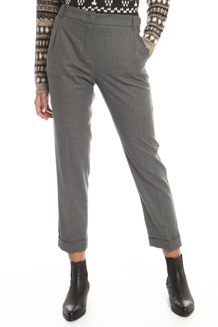 Flannel wool trousers
Intrend Flannel wool trousers
Intrend