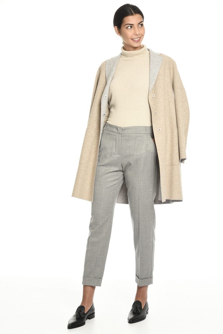 Flannel wool trousers
Intrend Flannel wool trousers
Intrend