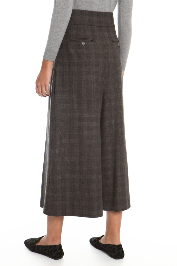 Wide flannel trousers
Intrend Wide flannel trousers
Intrend