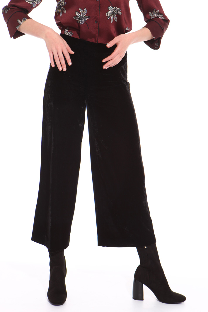 Cropped chenille trousers Intrend Cropped chenille trousers Intrend