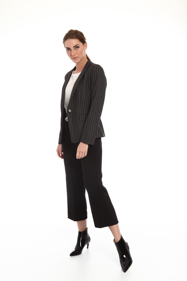 Cropped stretch trousers Intrend Cropped stretch trousers Intrend