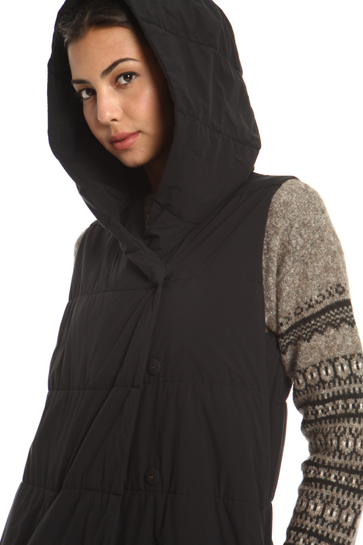 Long hooded puffer coat Intrend Long hooded puffer coat Intrend