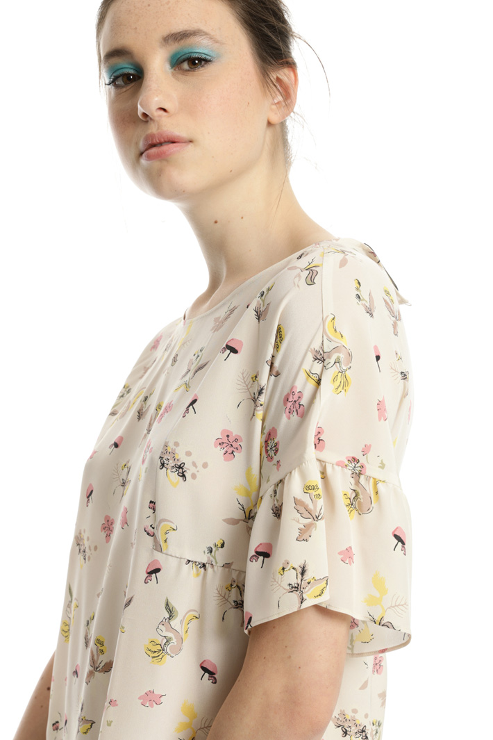 Pure silk top Intrend Pure silk top Intrend
