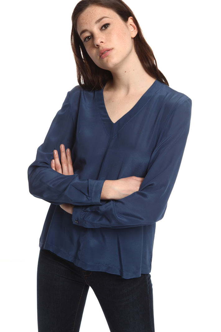 Silk and jersey blouse
Intrend Silk and jersey blouse
Intrend