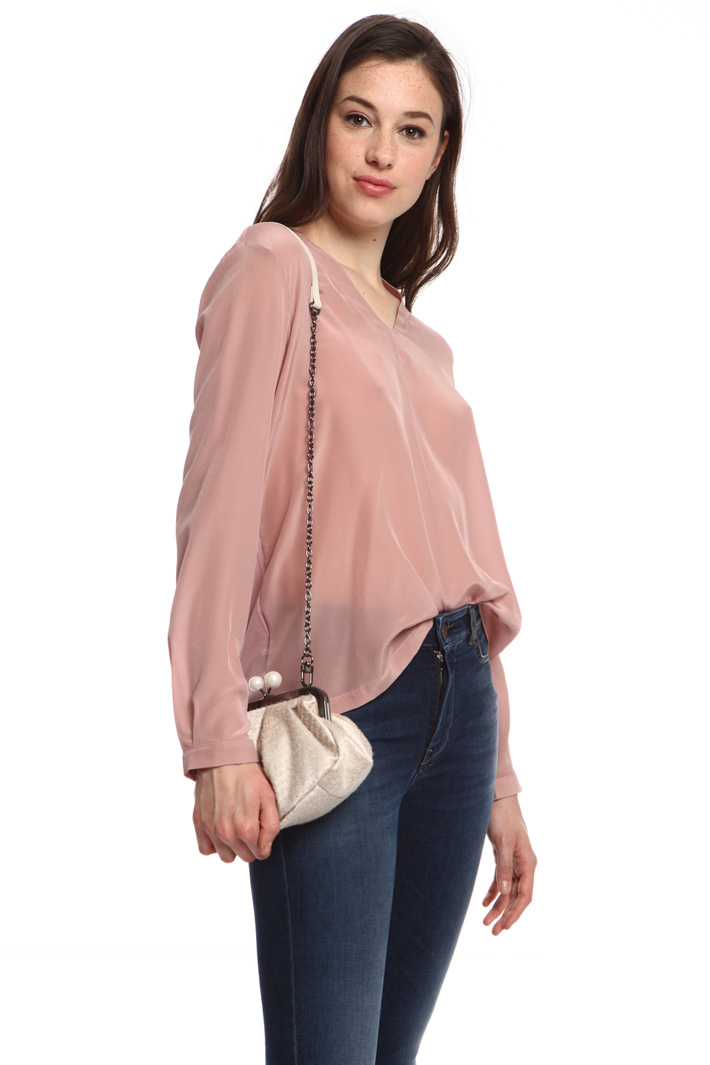 Silk and jersey blouse
Intrend Silk and jersey blouse
Intrend